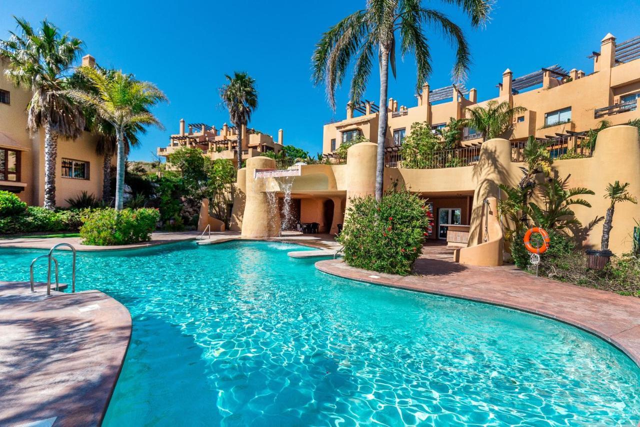 4 Bedroom Holiday Townhouse In Riviera Del Sol With Sea Views Sitio de Calahonda Dış mekan fotoğraf