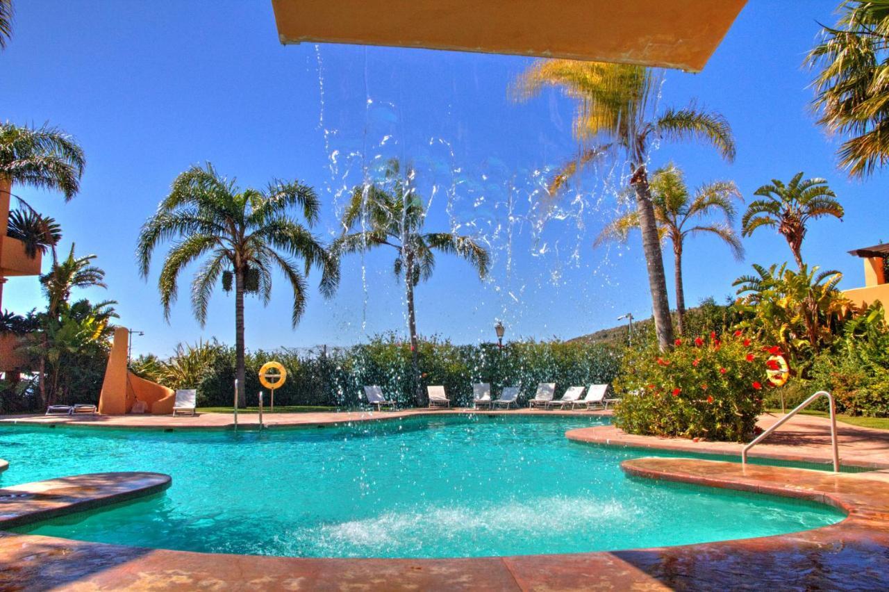 4 Bedroom Holiday Townhouse In Riviera Del Sol With Sea Views Sitio de Calahonda Dış mekan fotoğraf