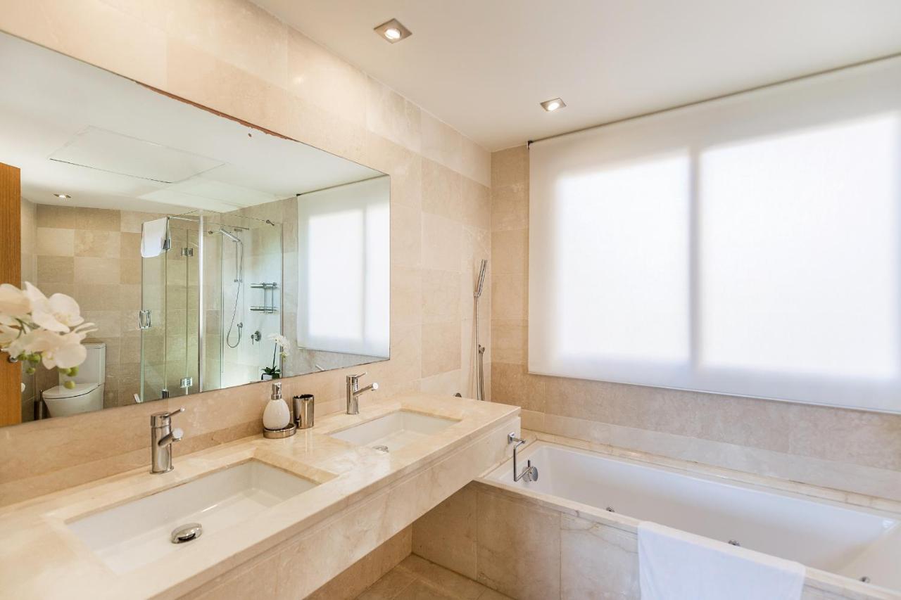 4 Bedroom Holiday Townhouse In Riviera Del Sol With Sea Views Sitio de Calahonda Dış mekan fotoğraf