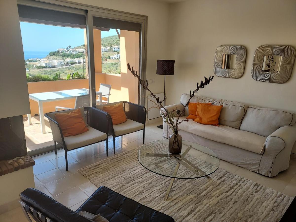 4 Bedroom Holiday Townhouse In Riviera Del Sol With Sea Views Sitio de Calahonda Dış mekan fotoğraf